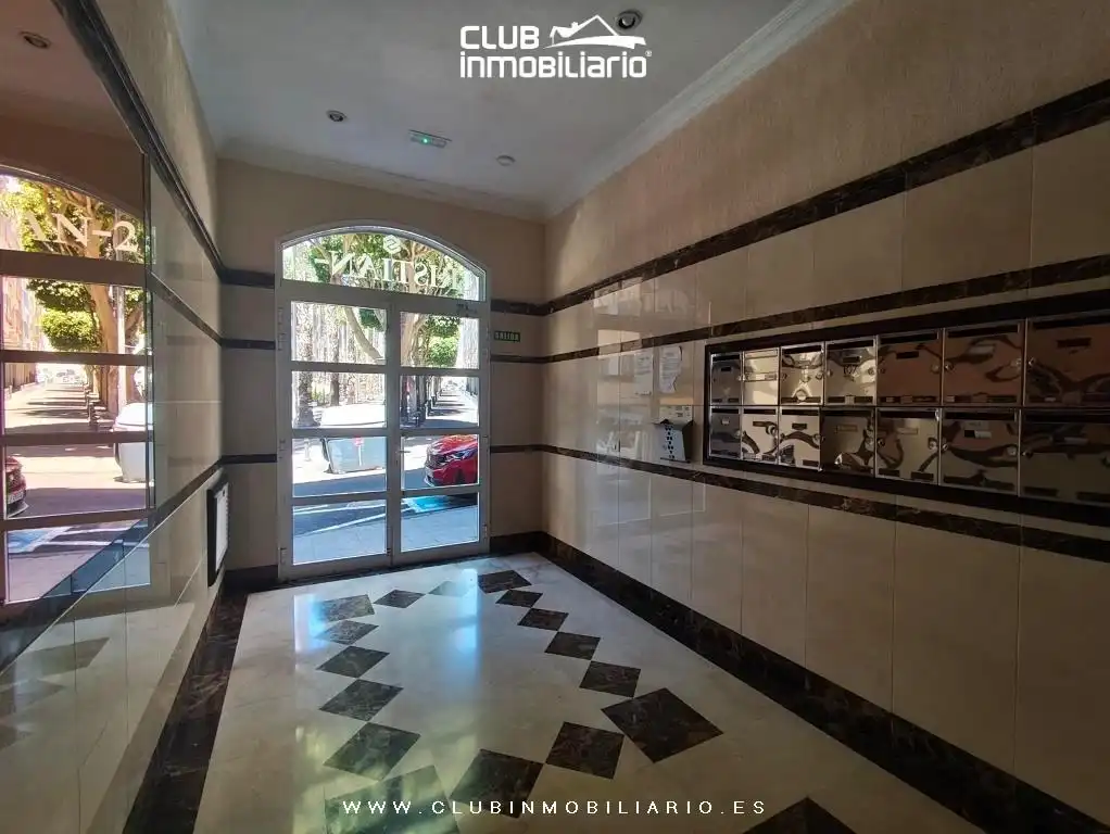 Piso de alquiler en San Cristóbal de la Laguna con Amueblado