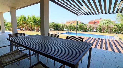 Foto 3 de Casa o chalet en venta en Carrer Mig 4, 4, Peralada, Girona