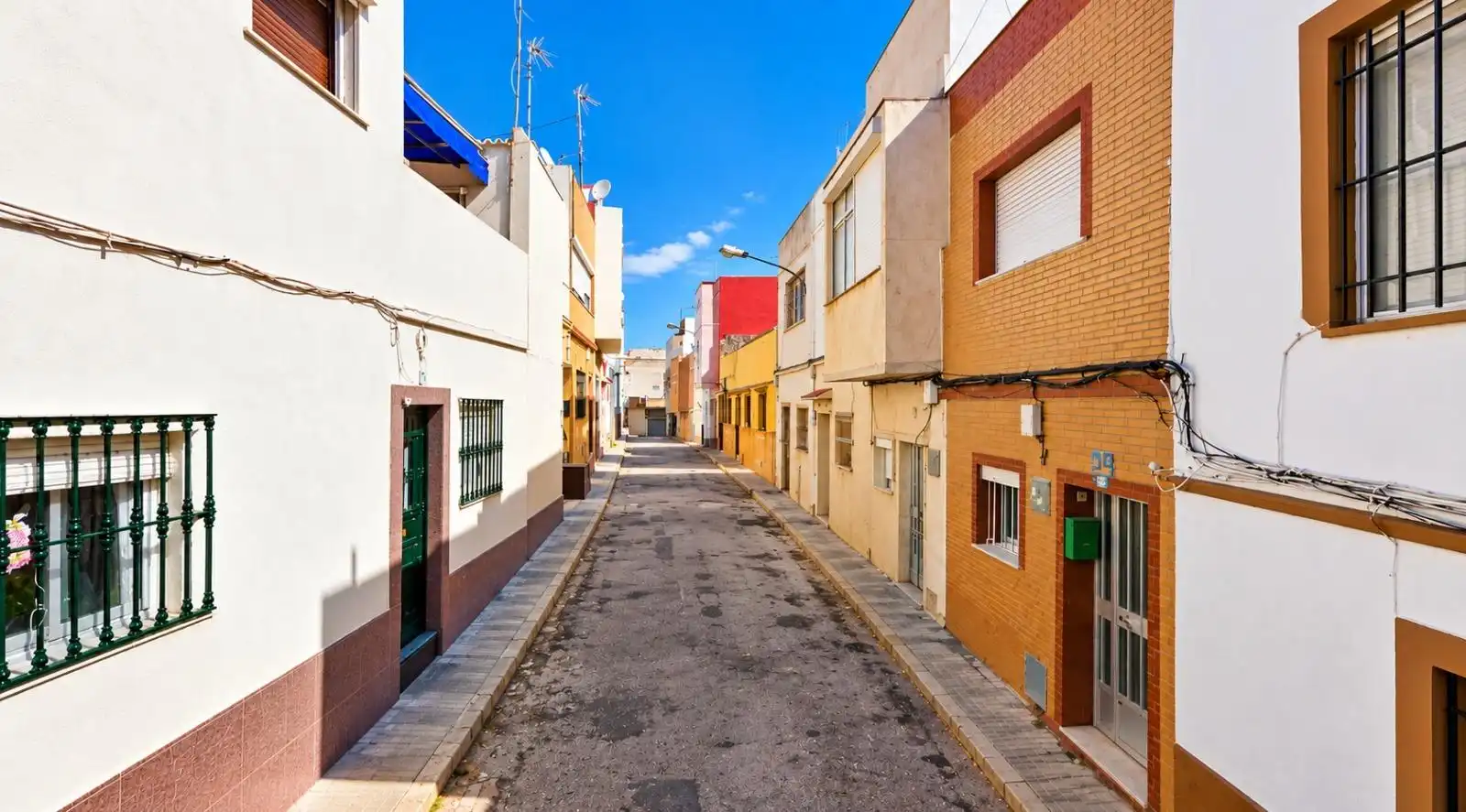 Reihenhaus zum Verkauf in Bajadilla - Fuente Nueva