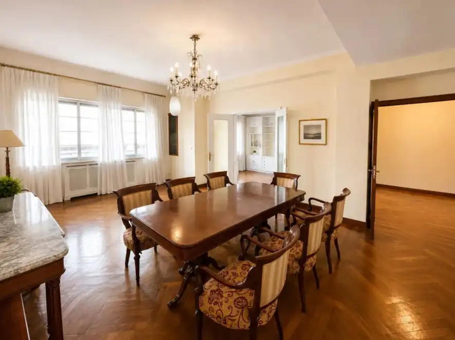 Flat with lift for sale in Calle del Doctor Esquerdo, imagen 2