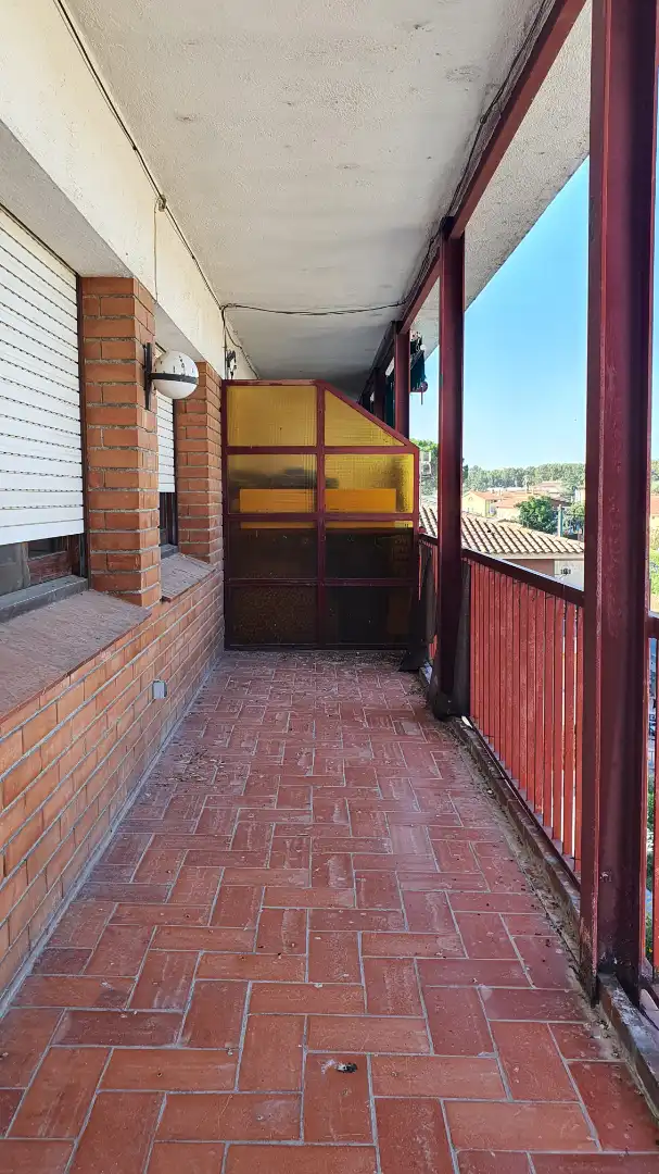 Terraza de Piso en venta en Santa Eulàlia de Ronçana con Balcón y Alarma