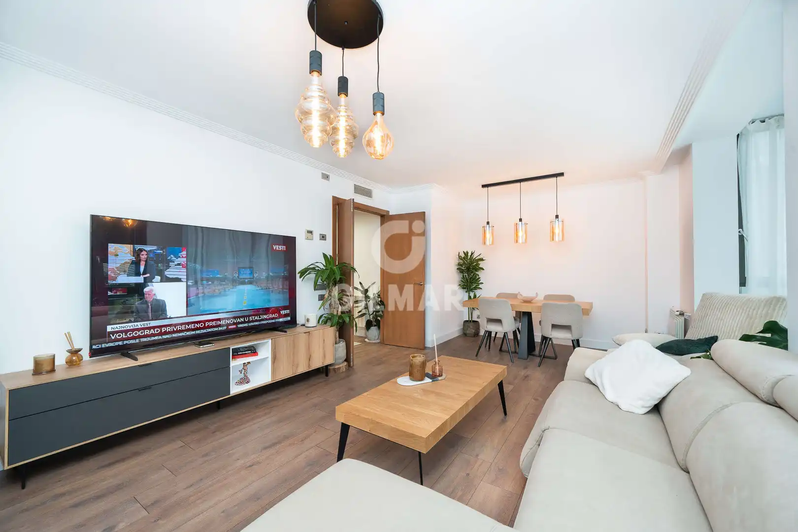 Living room of Flat for sale in Madrid  with Heating, Private garden and Storage room