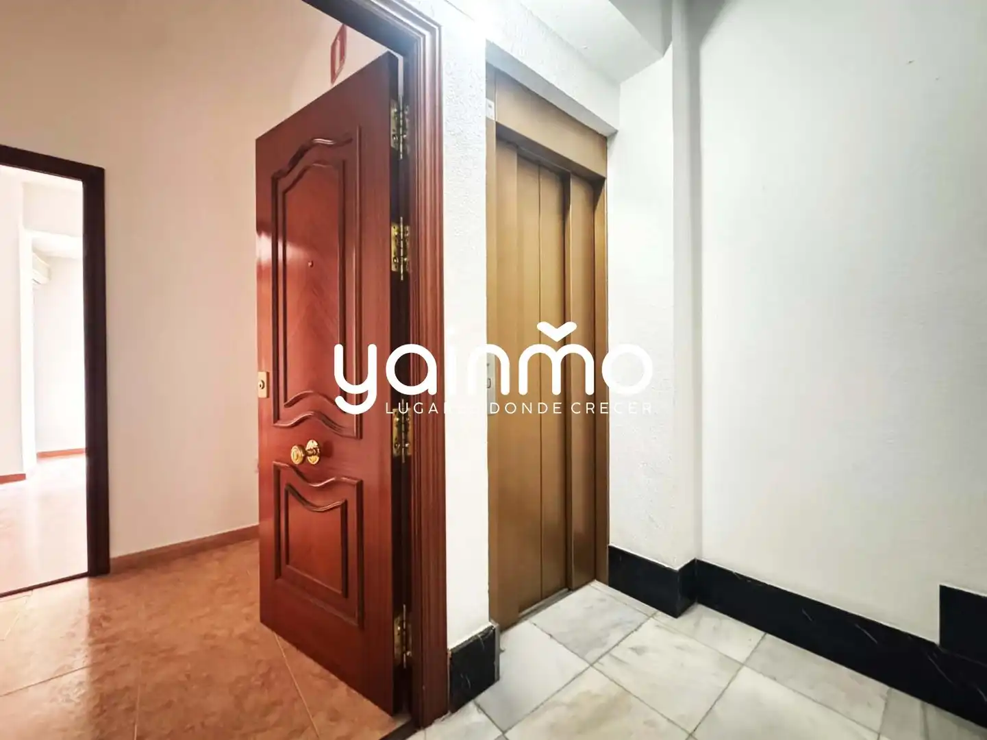 Exterior view of Flat for rent in Jaén