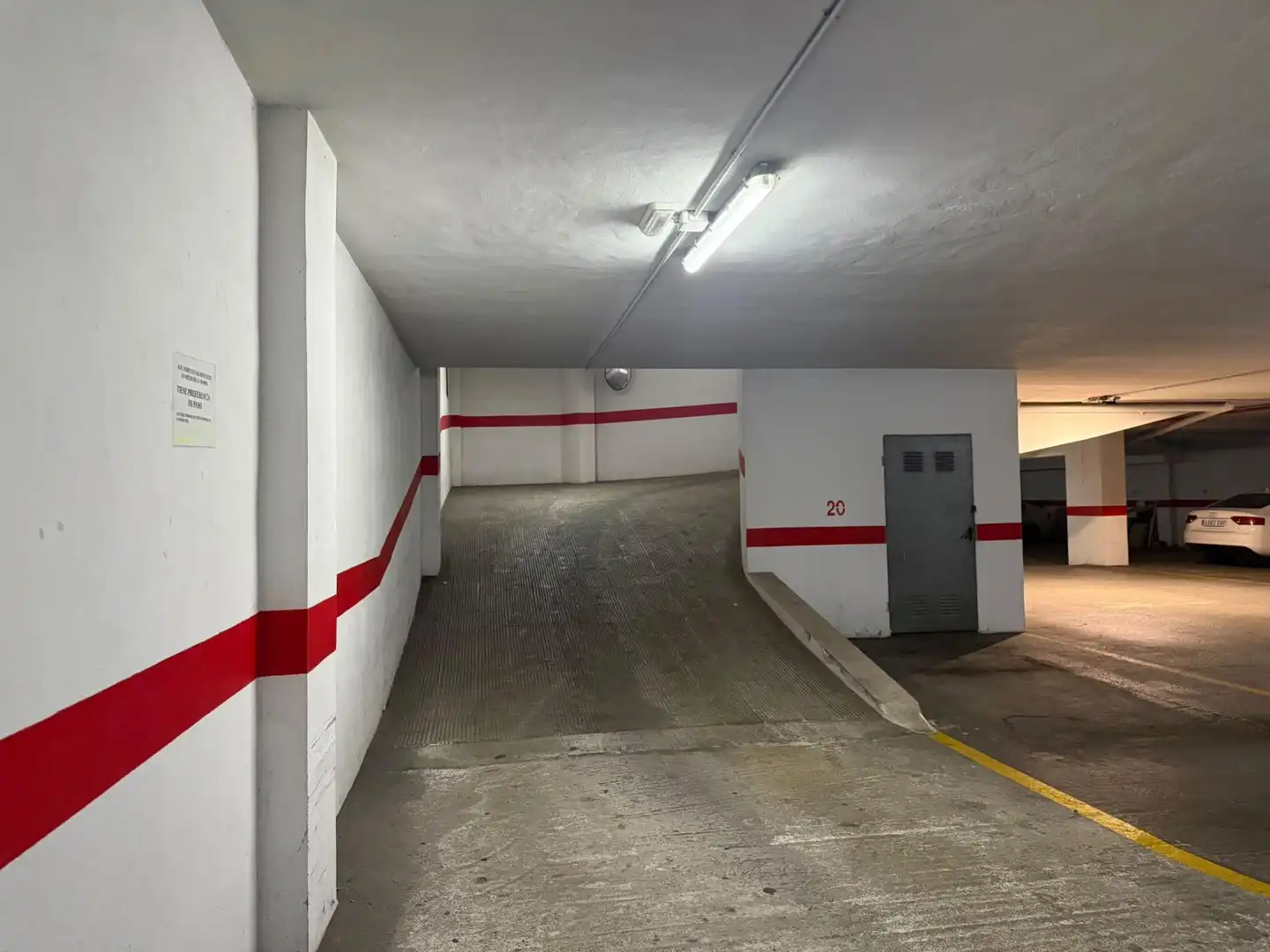 Parking de Piso en venta en Sagunto / Sagunt con Aire acondicionado y Balcón