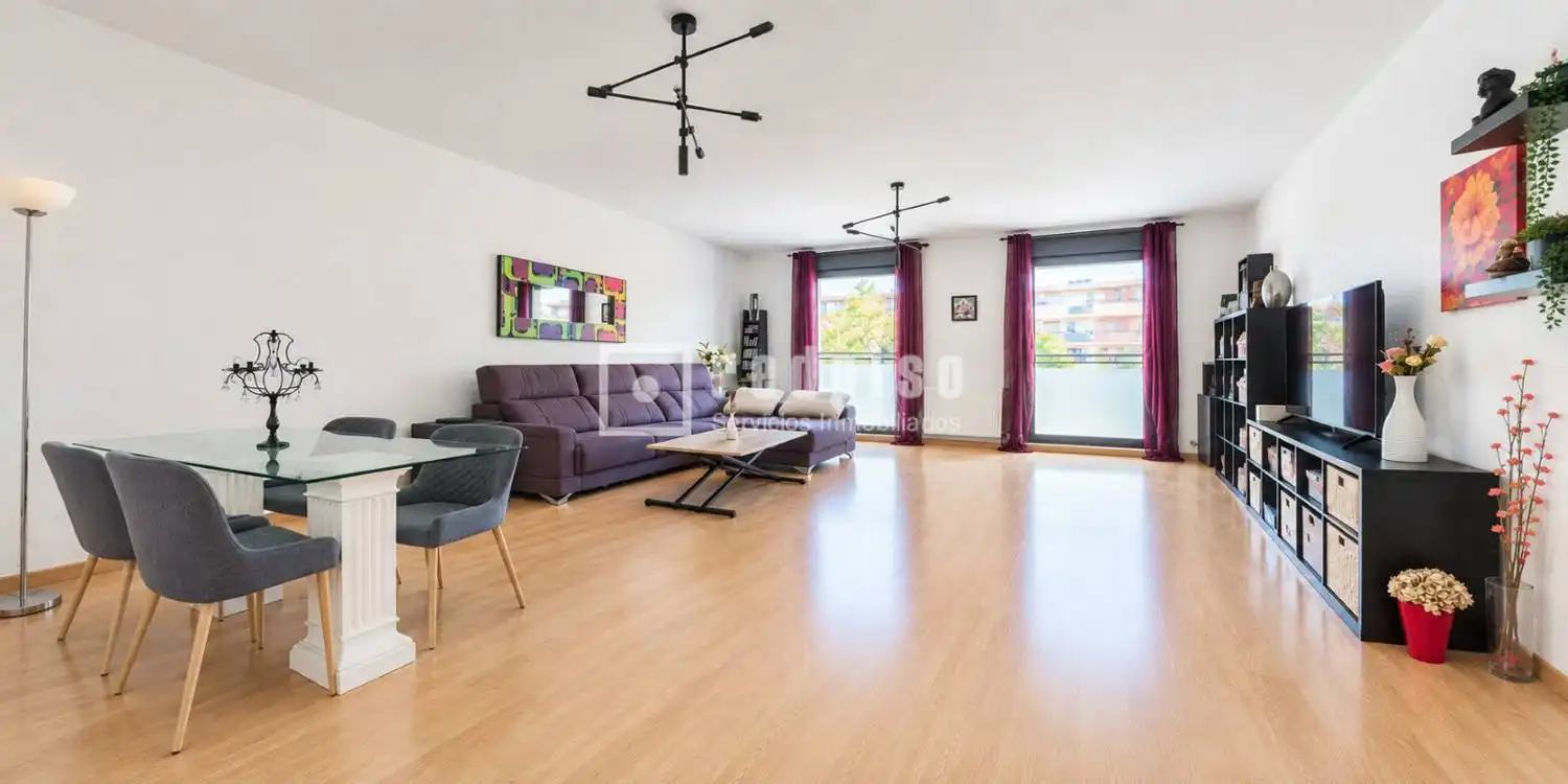 Wohnzimmer von Wohnung zum Verkauf in Paracuellos de Jarama mit Klimaanlage, Heizung und Privatgarten