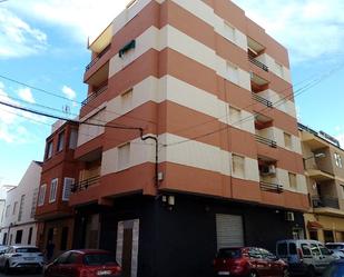 Vista exterior de Local de lloguer en Sagunto / Sagunt