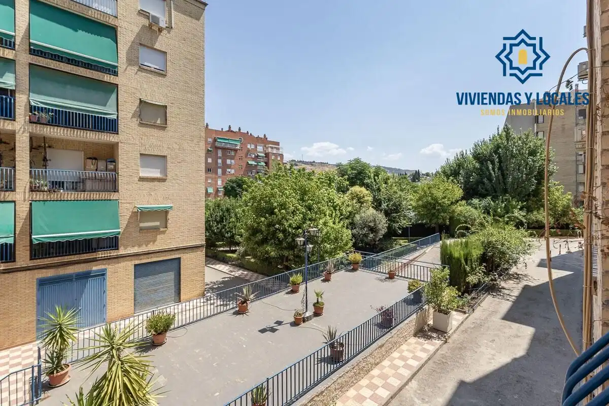 Exterior view of Flat for sale in Granada  with Heating and Terrace