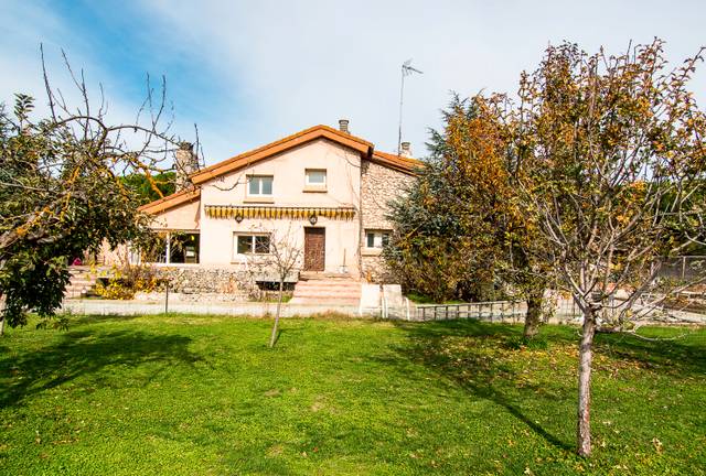Casa-chalet en Venta en Calle Cañada Nava del Pinar, 8 en Laguna de Duero
