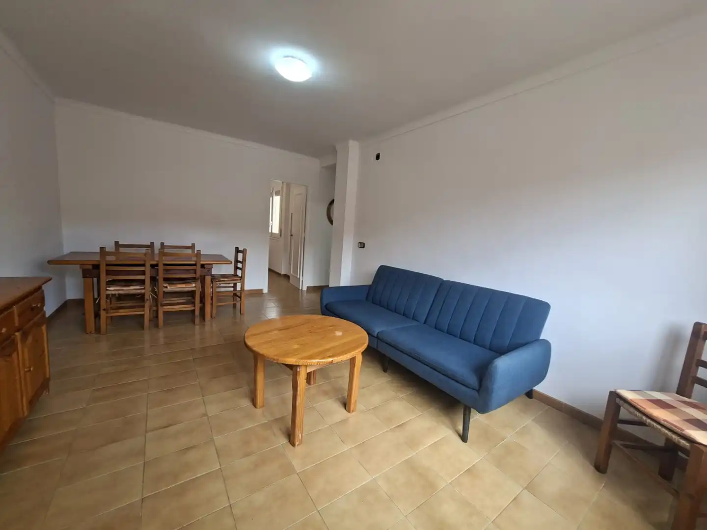 Sala d'estar de Pis en venda en Roses amb Calefacció i Moblat