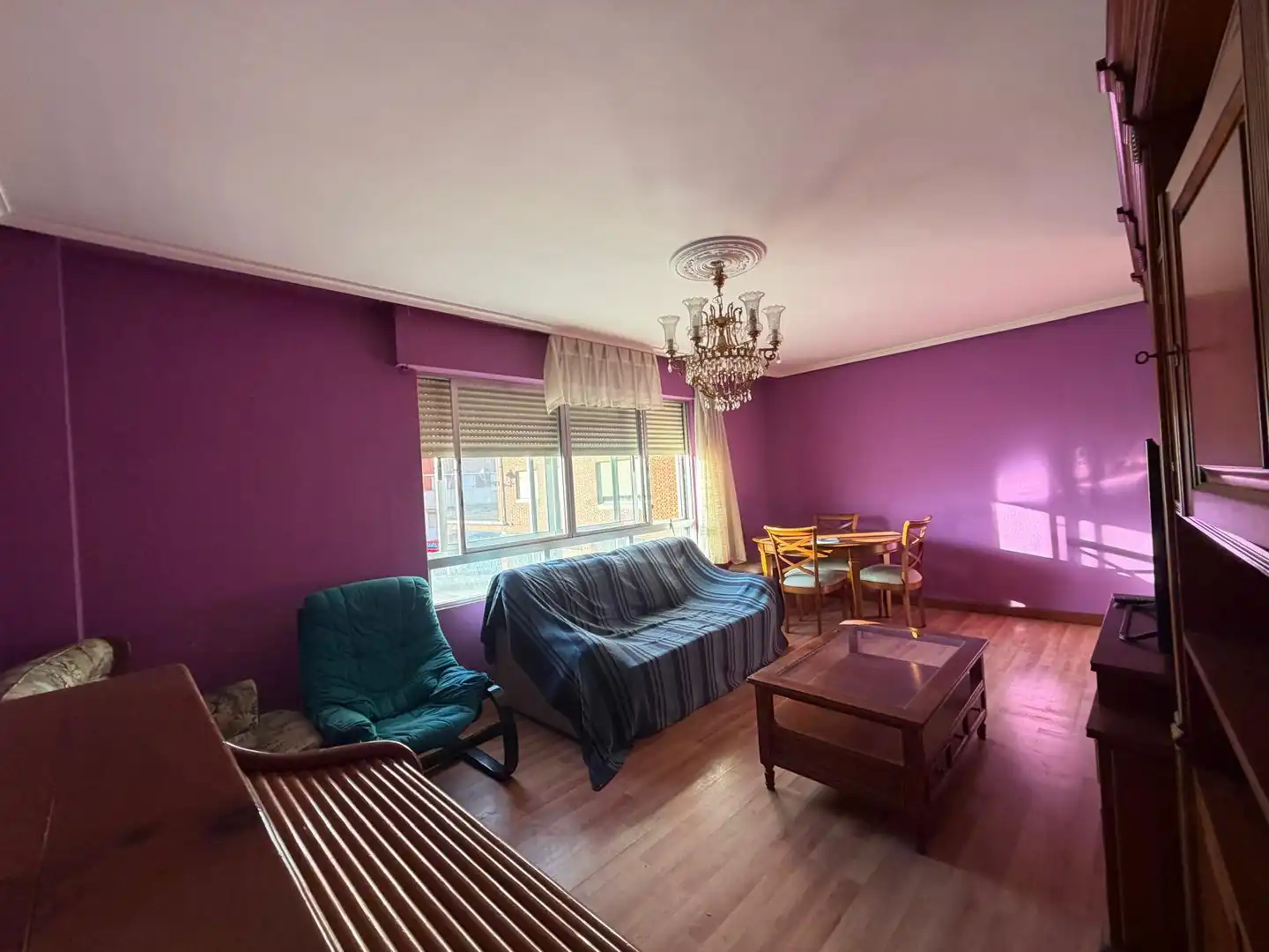 Sala de estar de Piso en venta en Venta de Baños con Calefacción, Parquet y Terraza