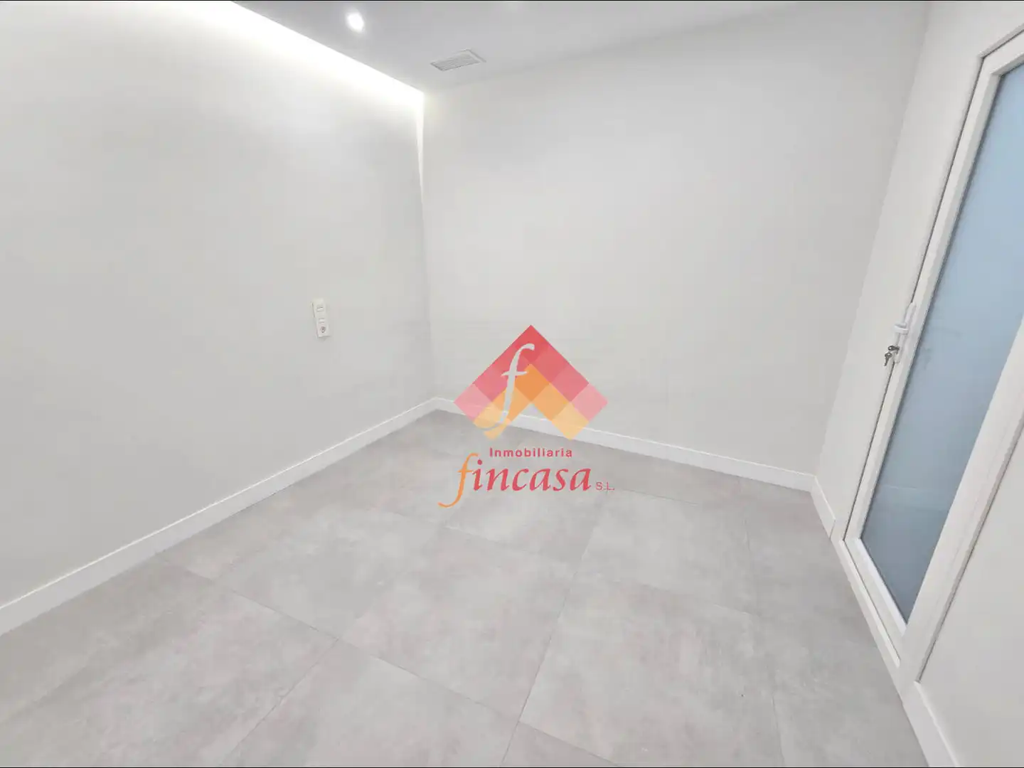 Wohnung zum Verkauf in Ronda mit Klimaanlage und Möbliert