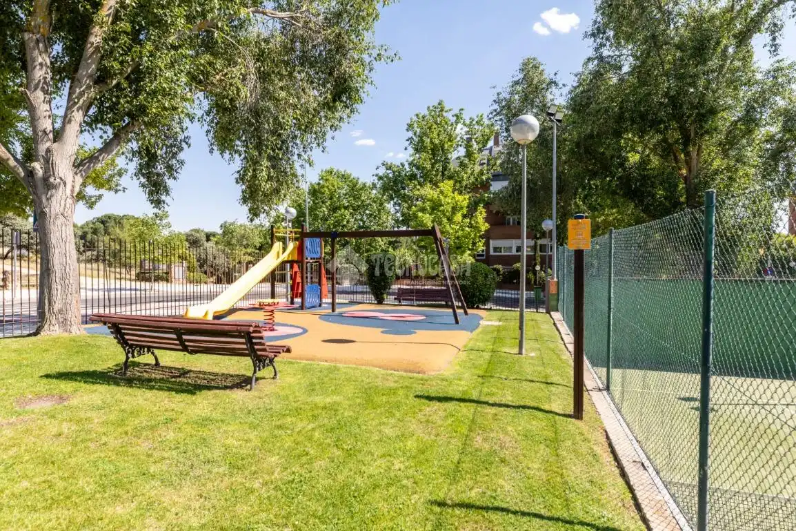 Parkplatz von Wohnung zum Verkauf in Majadahonda mit Heizung und Terrasse