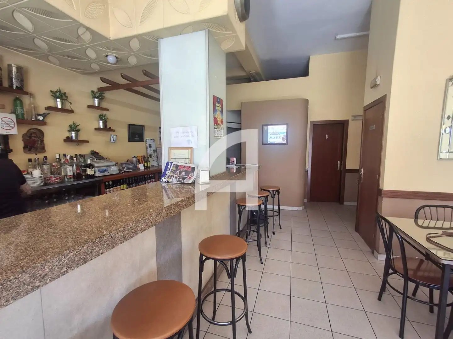 Locale commerciale in vendita a Av. do Fragoso, imagen 3