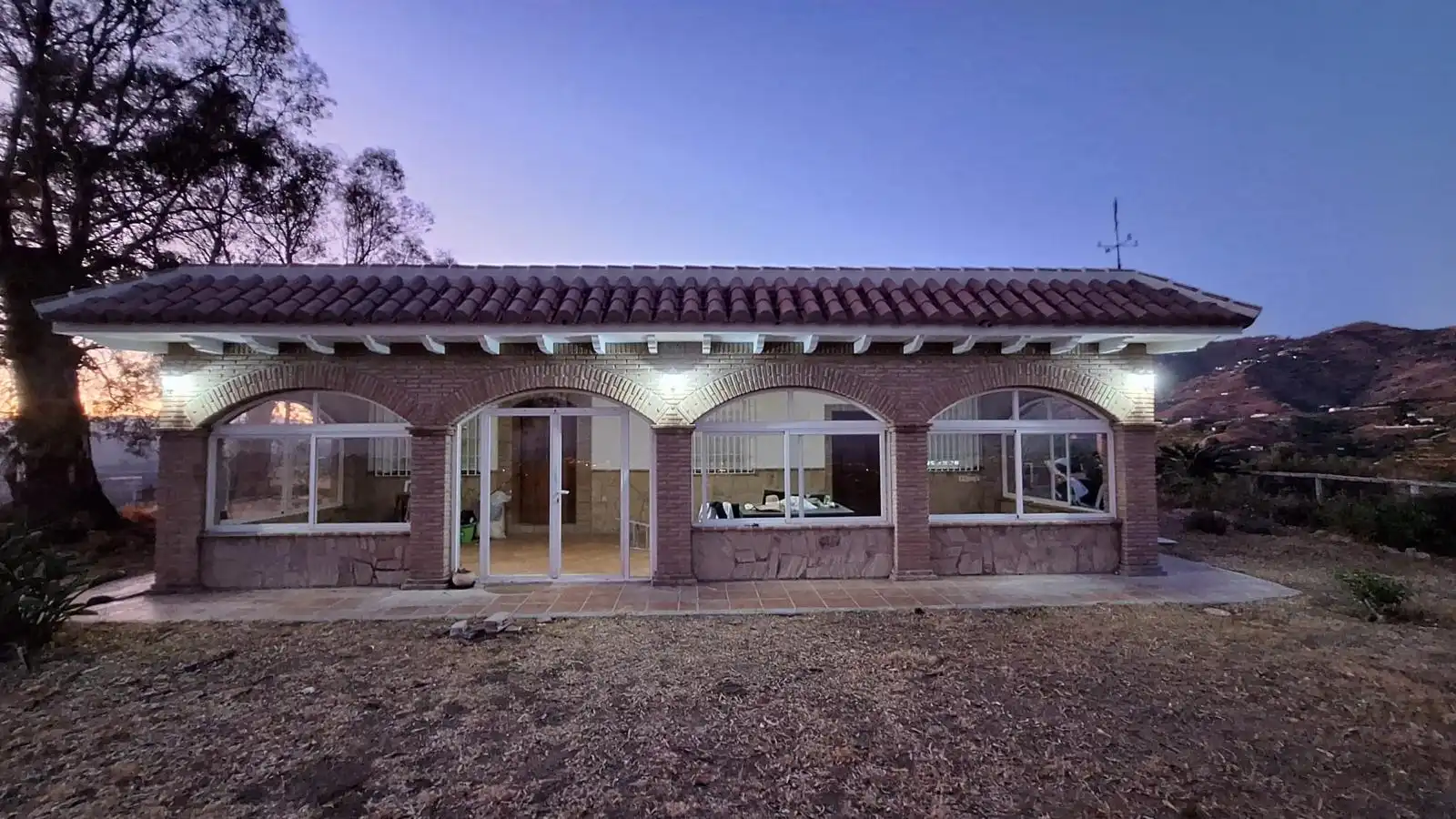Vista exterior de Casa o xalet en venda en Vélez-Málaga