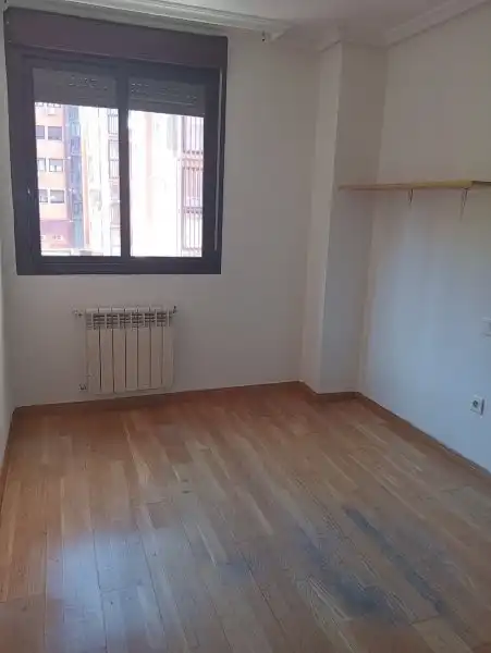 Bedroom of Flat for sale in Madrid  with Storage room