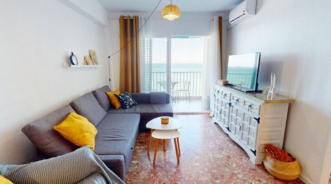 Foto 5 de Piso de alquiler en Maritimo Rey de España, Puerto Deportivo, Fuengirola