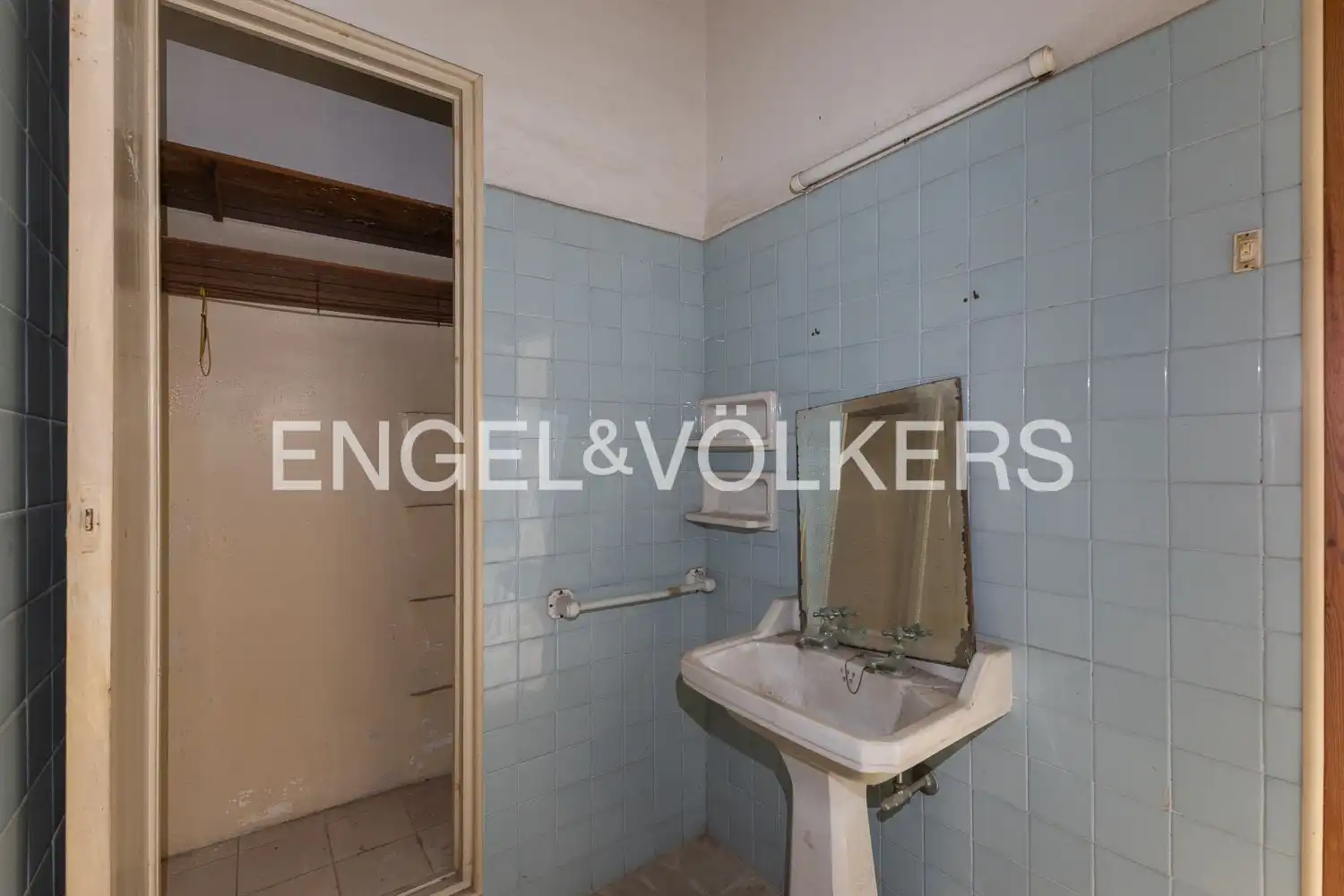 Houses for sale in Sueca  with Heating, Terrace and Balcony