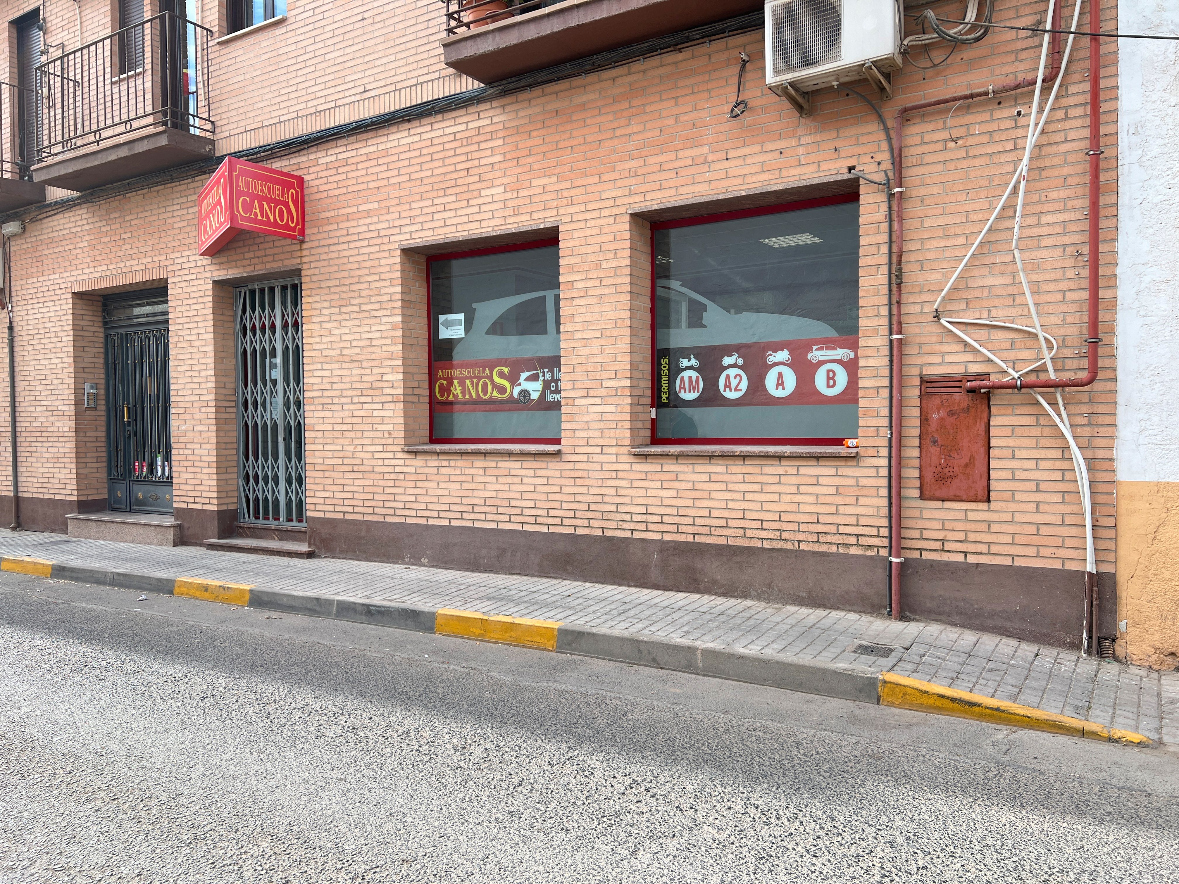 Premises to rent in Calle Honda, 1, Herencia
