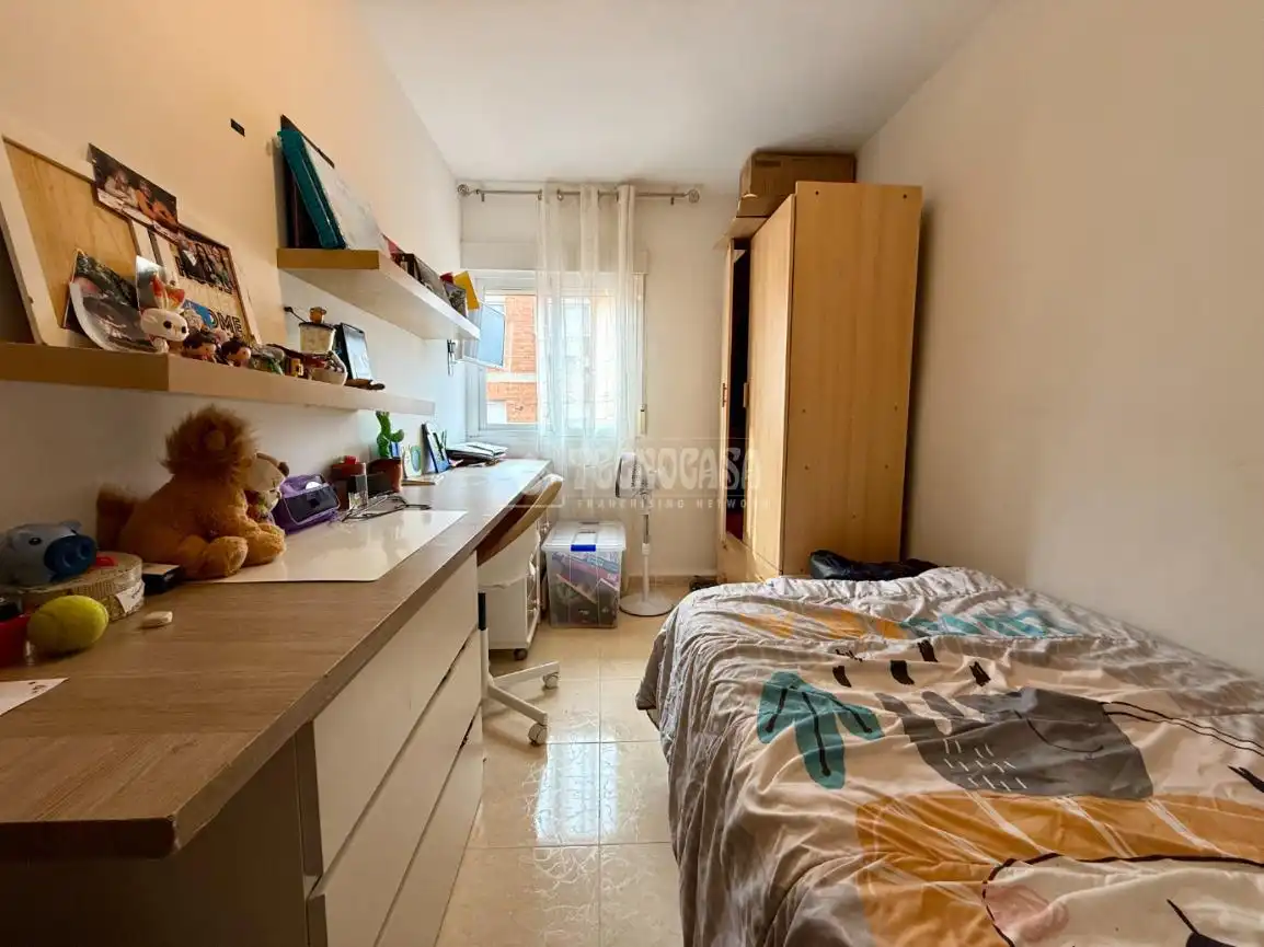 Habitación de Piso en venta en Alovera con Calefacción y Balcón