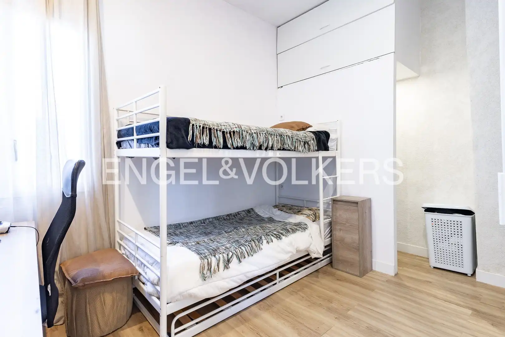 Habitación de Casa adosada en venta en Mataró con Aire acondicionado, Calefacción y Amueblado