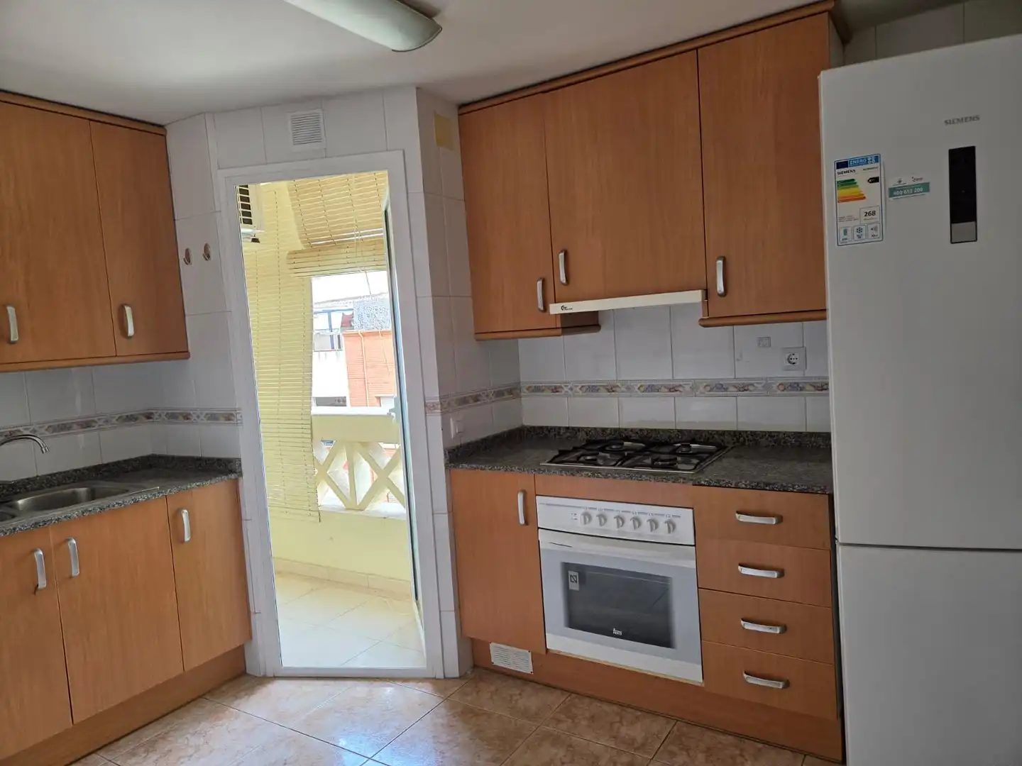 Flat with terrace for sale in Passatge Empordà