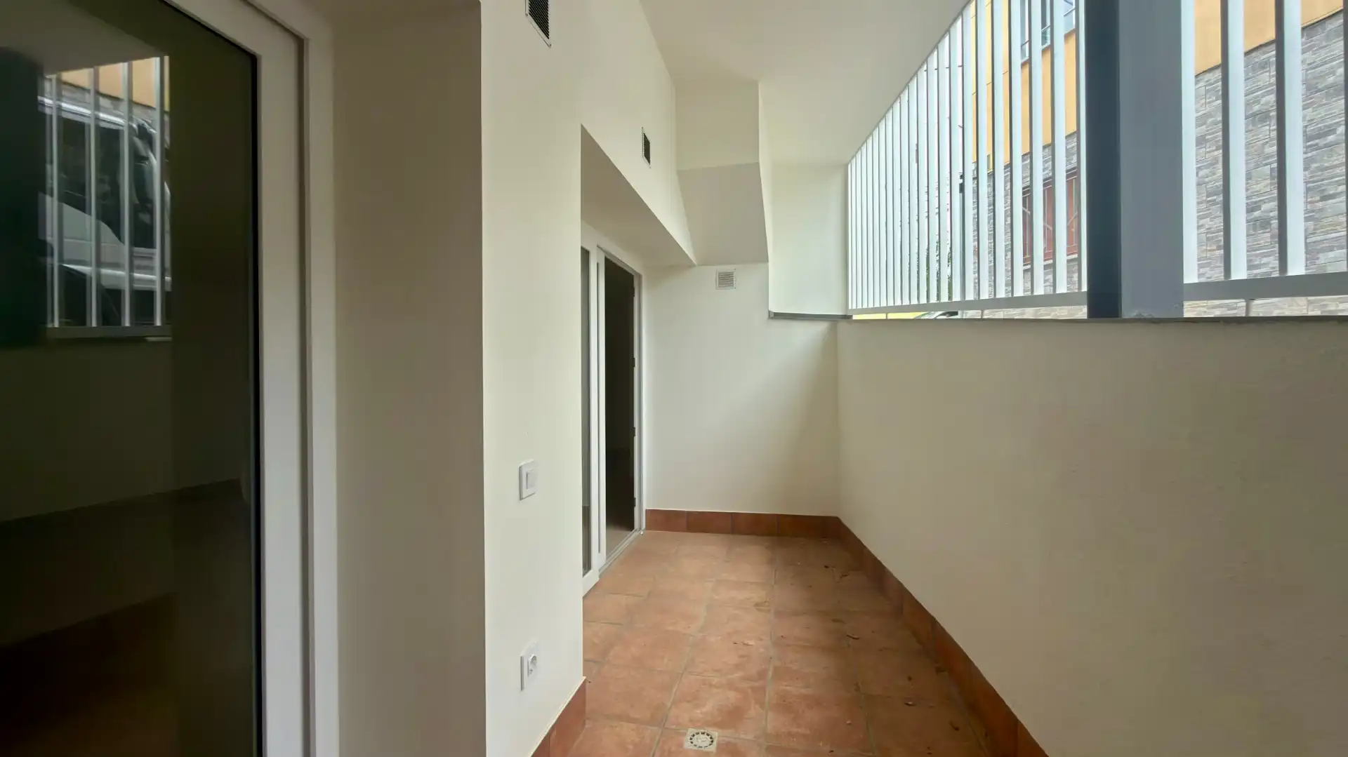 Wohnung mit Terrasse zum Verkauf in Carrer de l'Autonomia, imagen 28