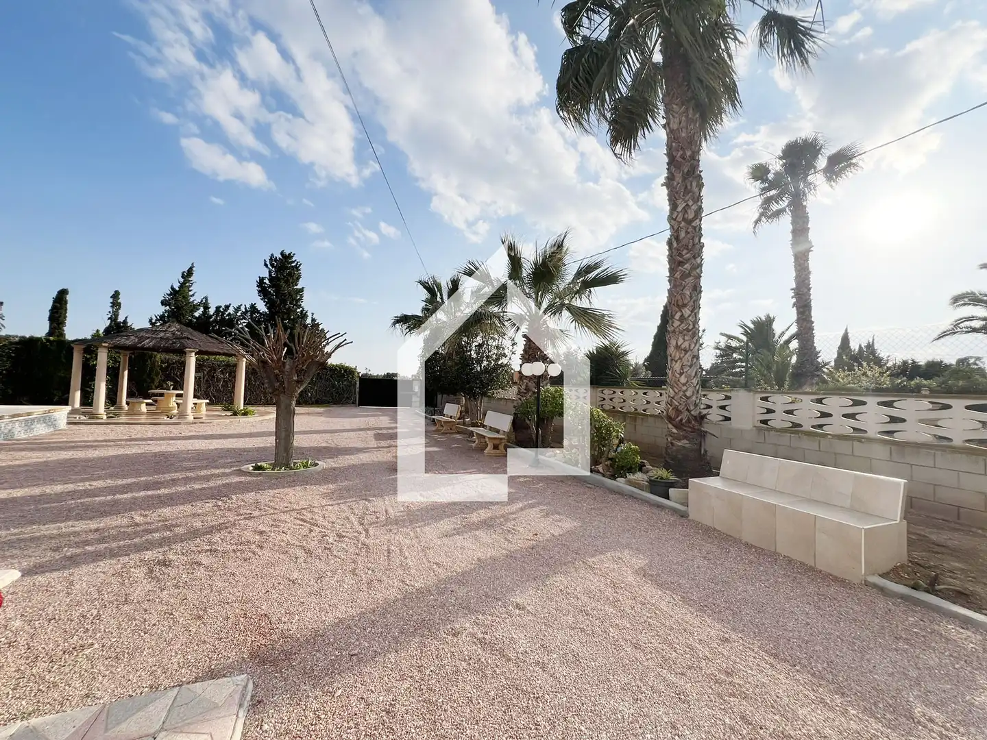 Vista exterior de Casa o chalet en venta en San Vicente del Raspeig / Sant Vicent del Raspeig con Jardín privado, Terraza y Trastero