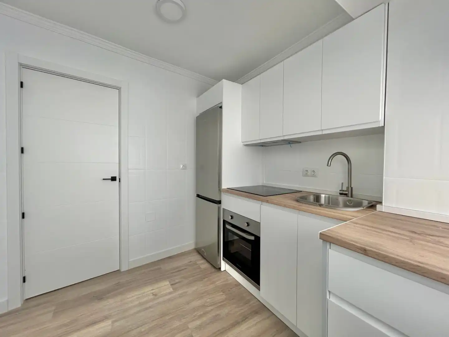 Kitchen of Apartments for sale in Málaga  with Air Conditioner and Internet