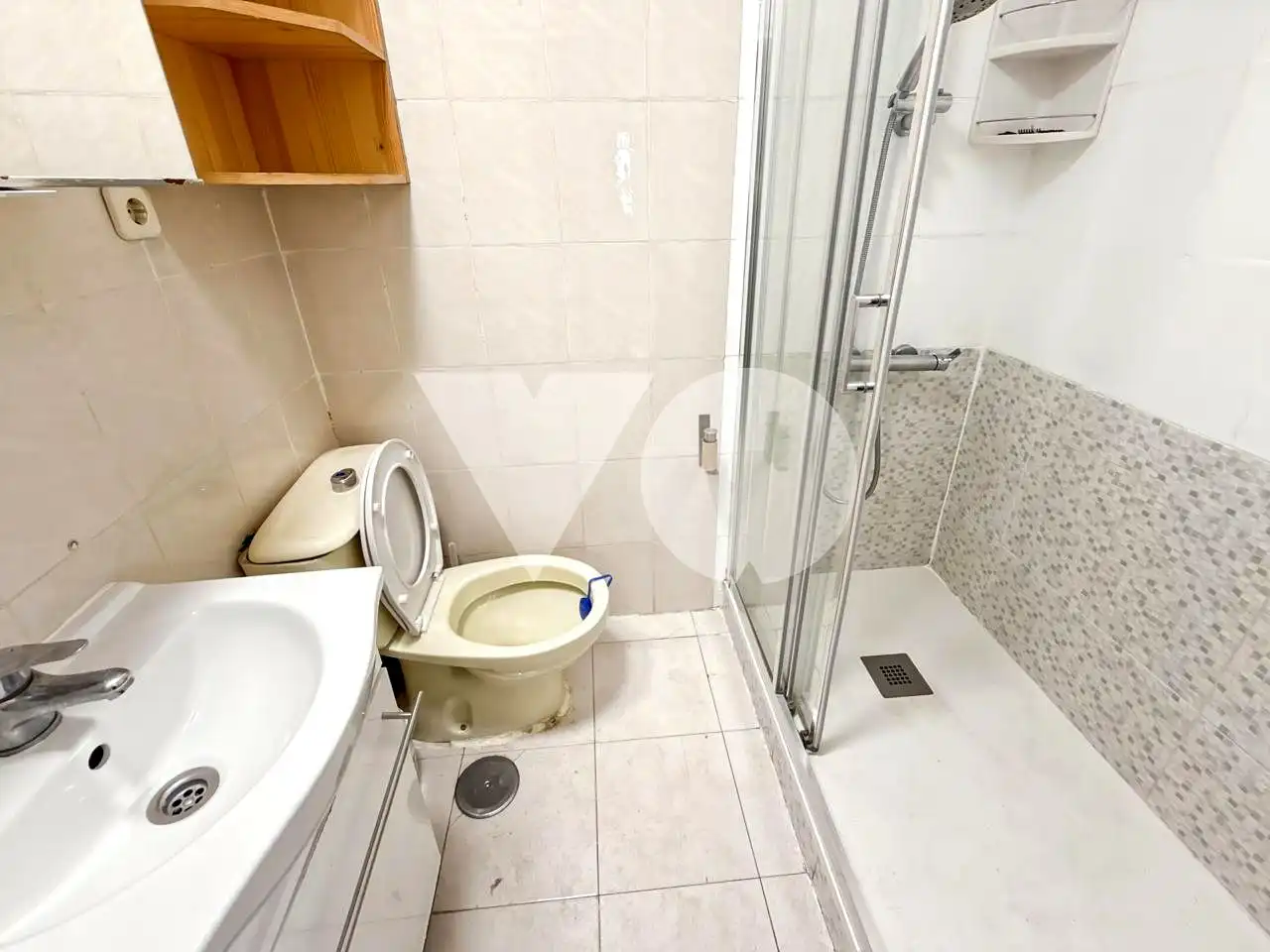 Baño de Planta baja en venta en Madrid con Terraza