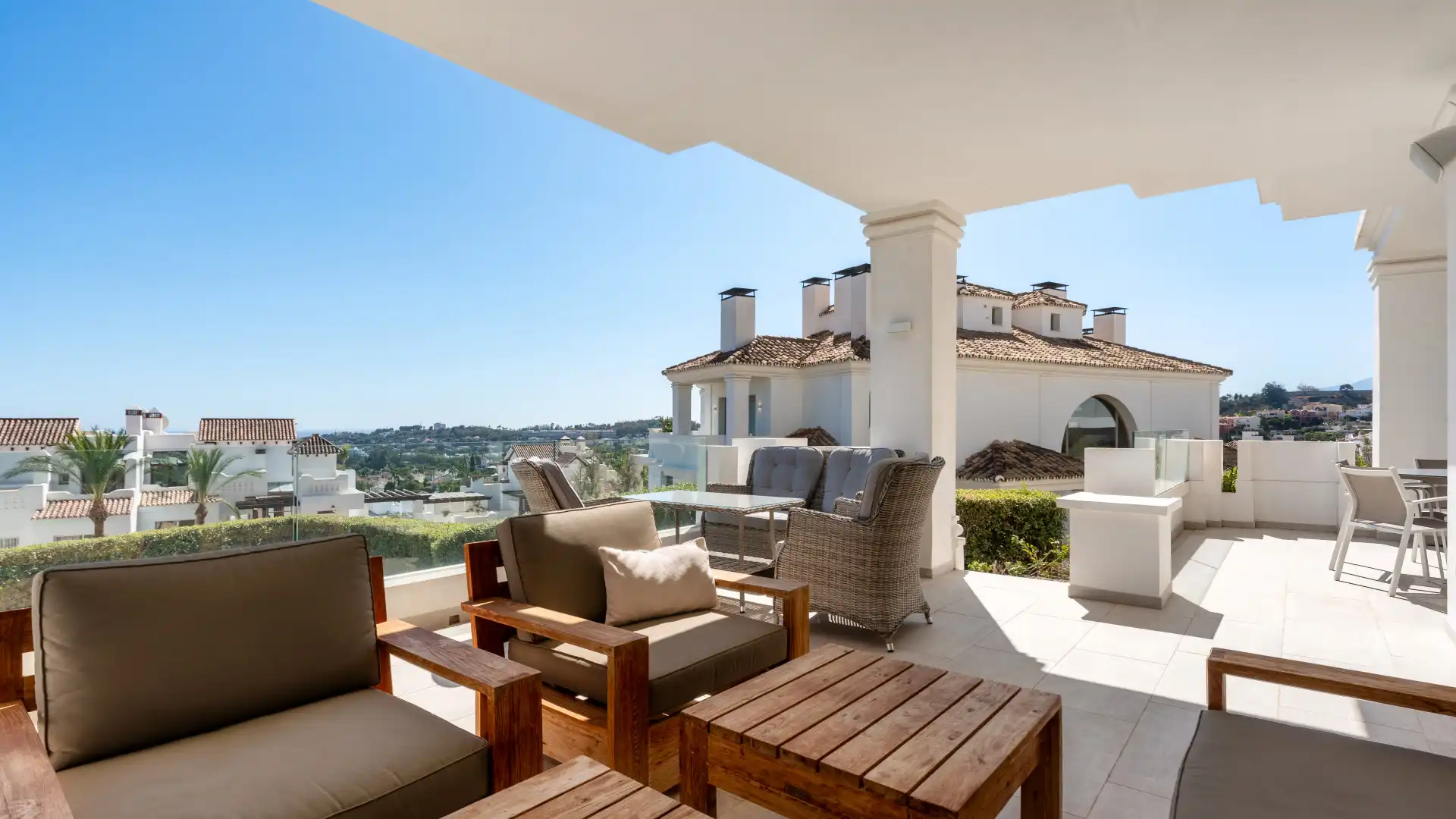 Appartement compact avec piscine à vendre à Nueva Andalucía, imagen 4