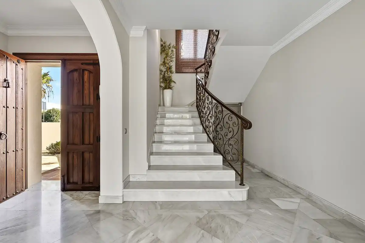 Casa adosada en venda en Marbella amb Aire condicionat, Terrassa i Traster