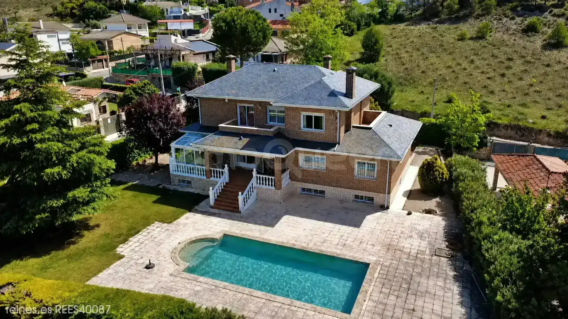 Vista exterior de Casa o chalet en venta en Villar del Olmo con Calefacción, Jardín privado y Terraza
