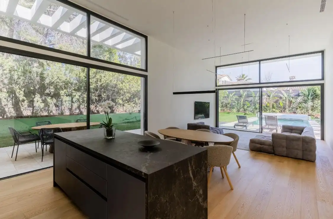 Sala de estar de Casa o chalet en venta en Paterna con Aire acondicionado, Calefacción y Terraza
