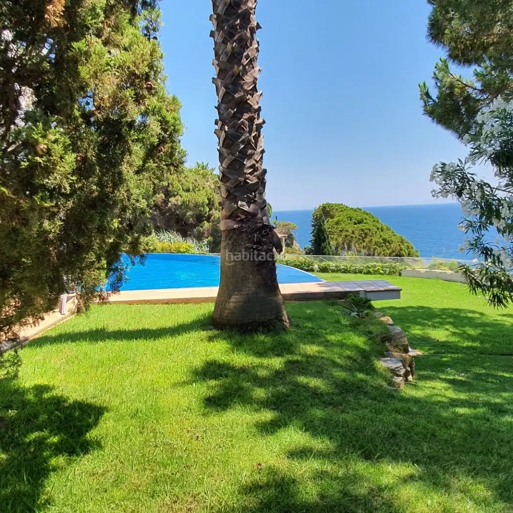 House with garden for sale in Avinguda Tortuga 12, imagen 19