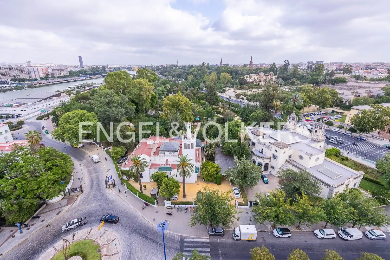 Vista exterior de Piso en venta en Sevilla con Calefacción