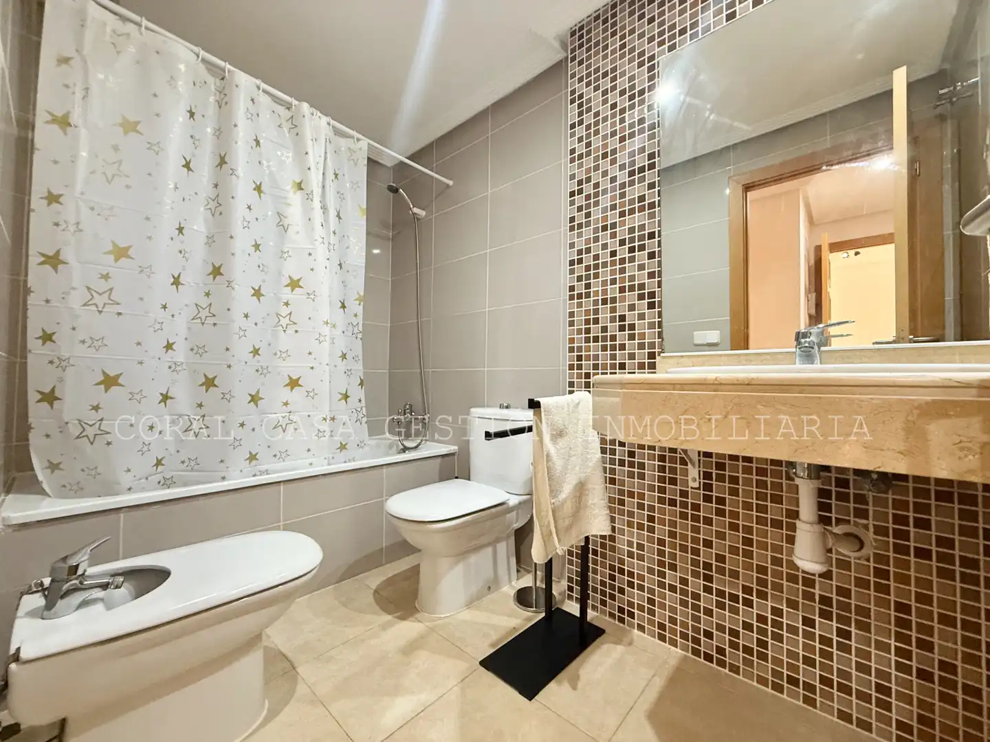 Badezimmer von Wohnungen zur Miete in Almenara mit Klimaanlage, Heizung und Terrasse