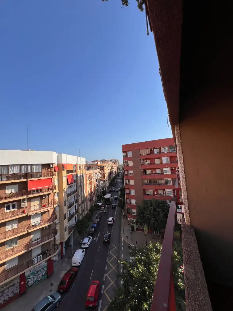 Vista exterior de Pis de lloguer en Valencia amb Aire condicionat, Moblat i Forn