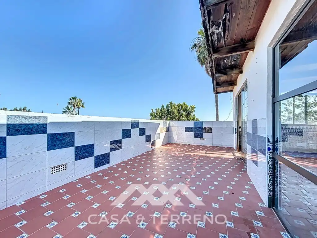 Terrassa de Casa o xalet en venda en Vélez-Málaga amb Aire condicionat, Jardí privat i Terrassa