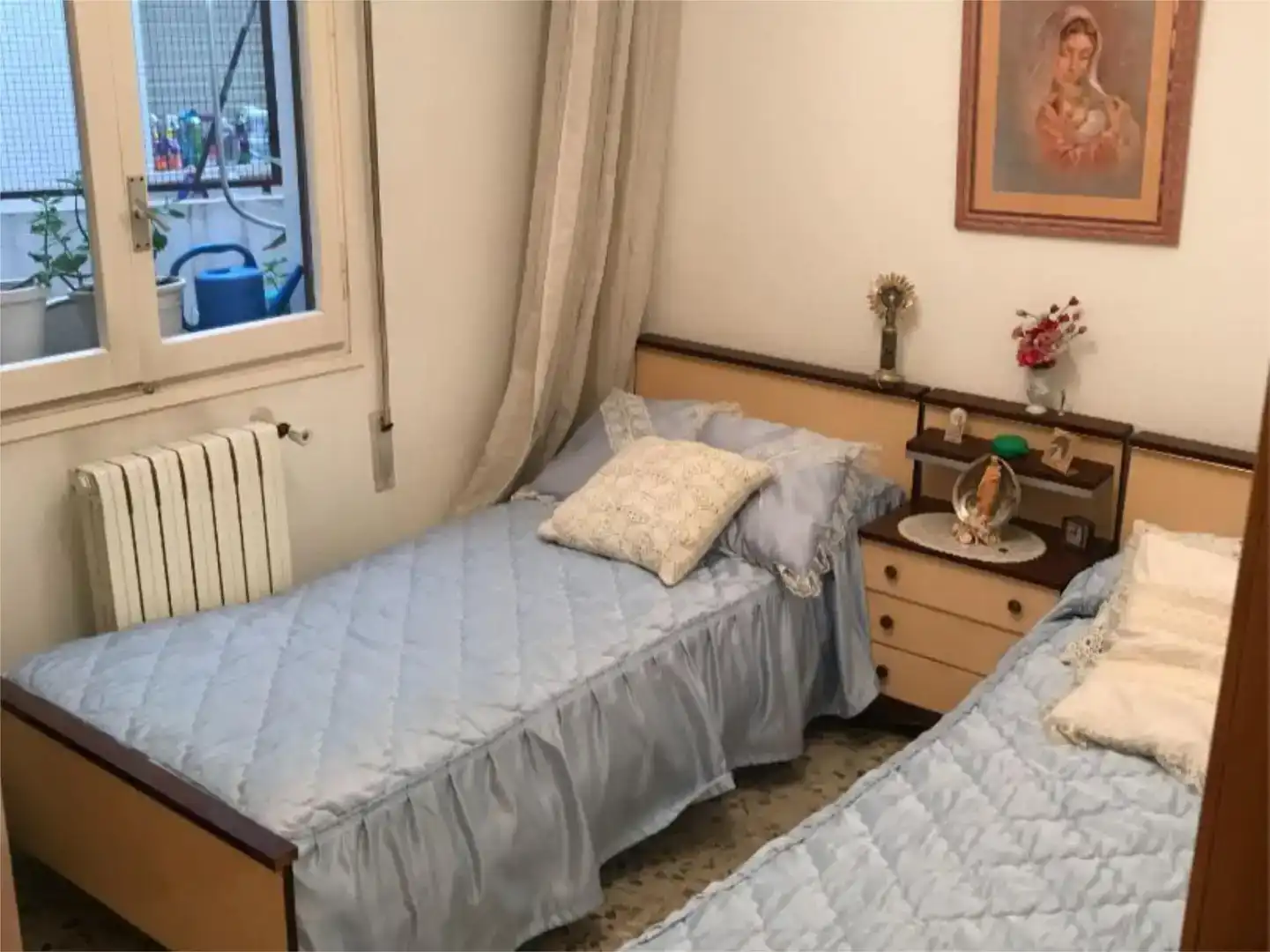 Dormitori de Pis en venda en  Zaragoza Capital amb Balcó