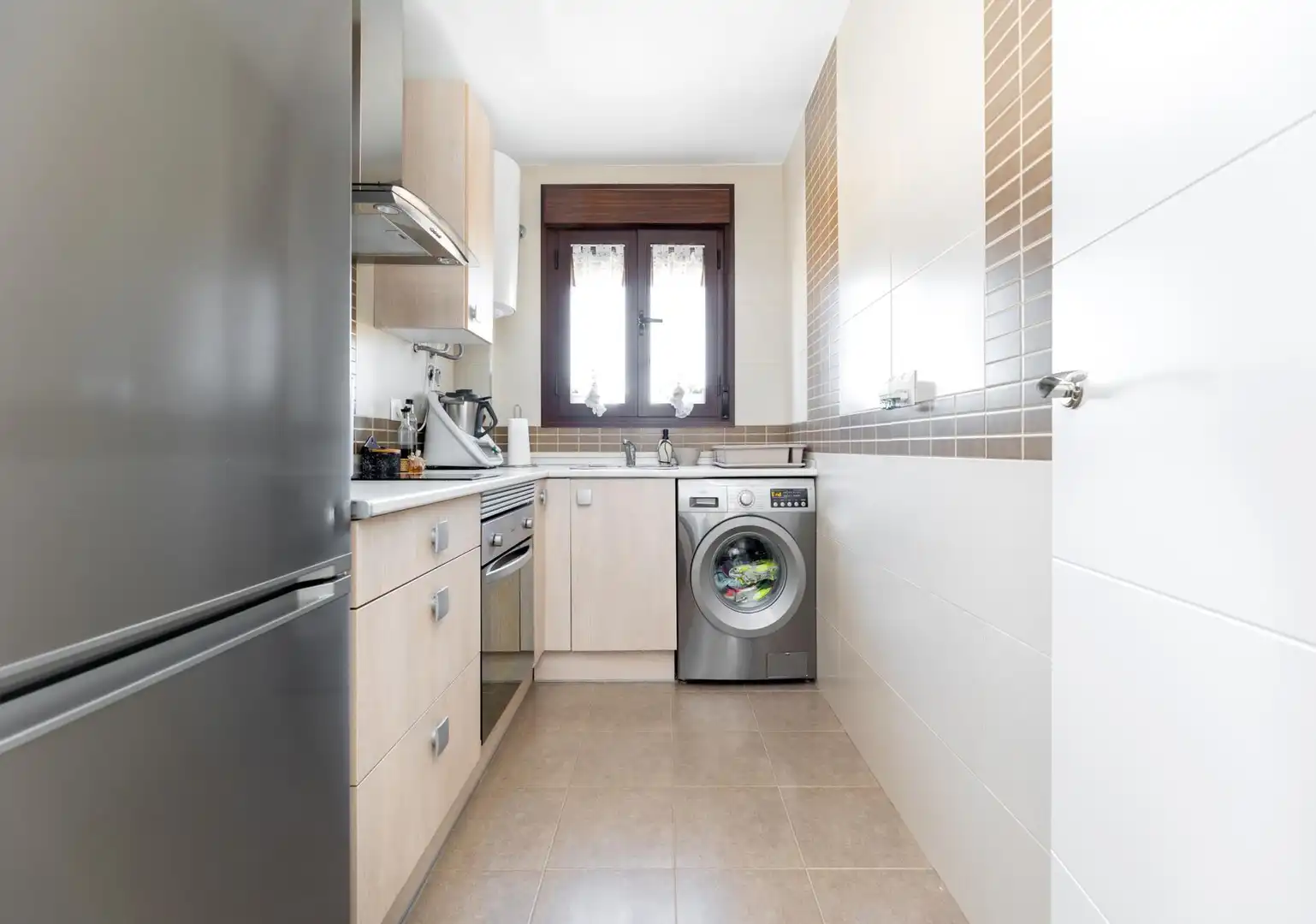 Kitchen of Apartments for sale in La Zubia