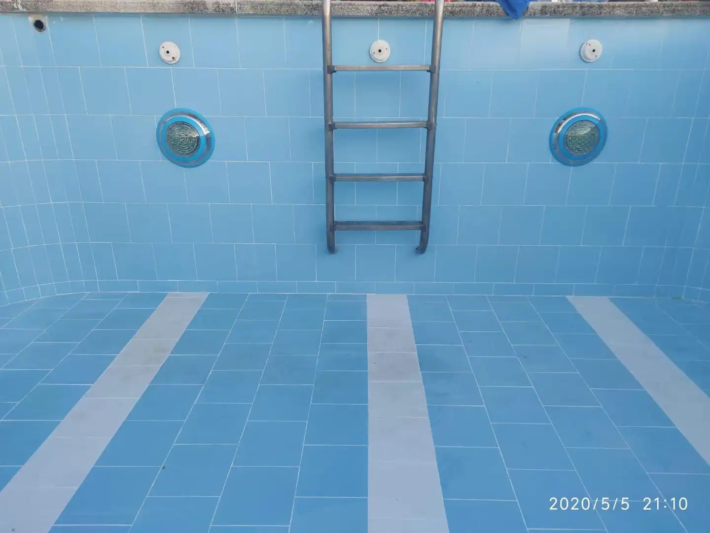 Chalet con piscina en venta en Don Benito, imagen 2
