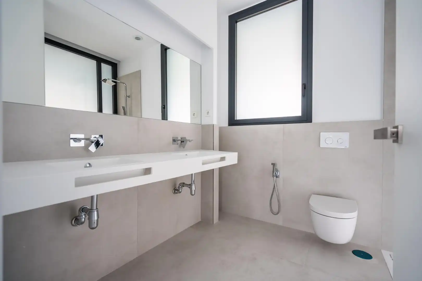 Bany de Casa o xalet en venda en Las Rozas de Madrid amb Calefacció, Jardí privat i Terrassa