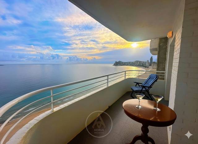 Piso en Alquiler en Armada española en Playa Poniente