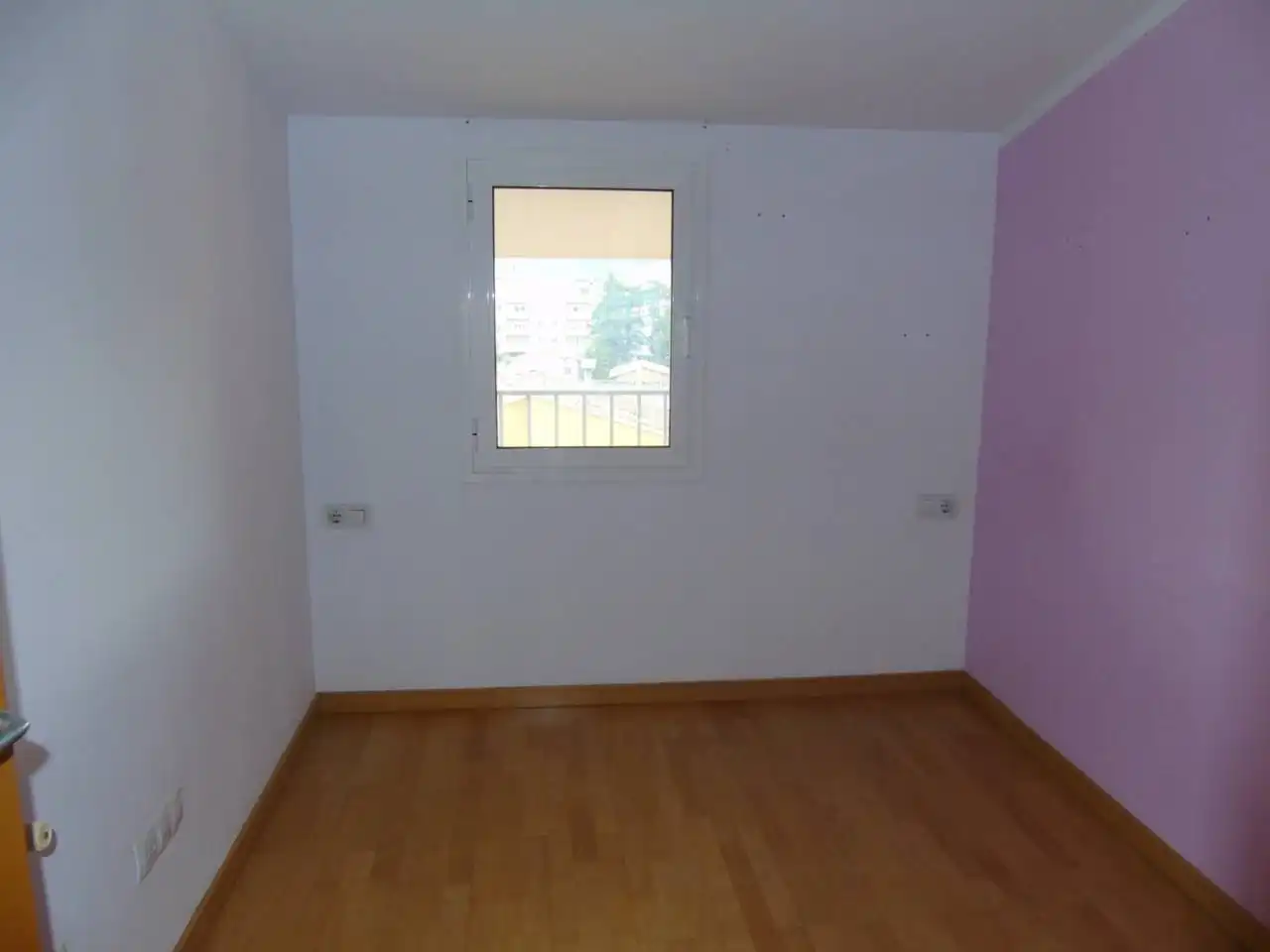 Bedroom of Duplexes for sale in Torelló  with Heating, Parquet flooring and Terrace