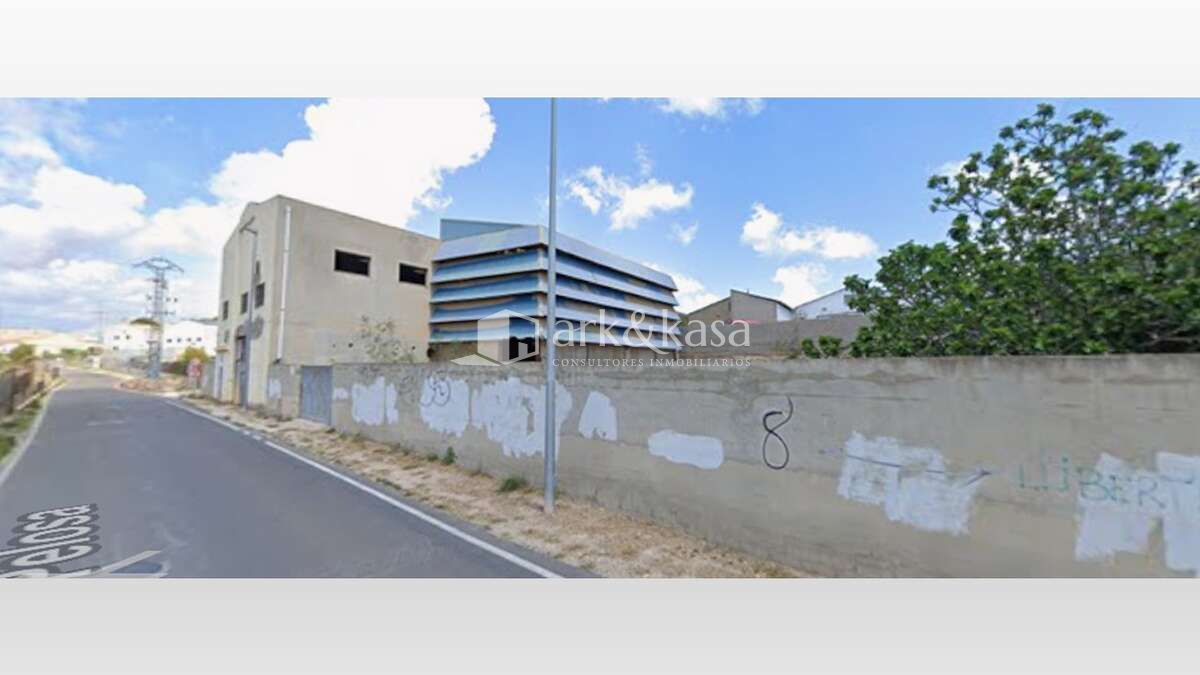 Industrial land for sale in Moncada