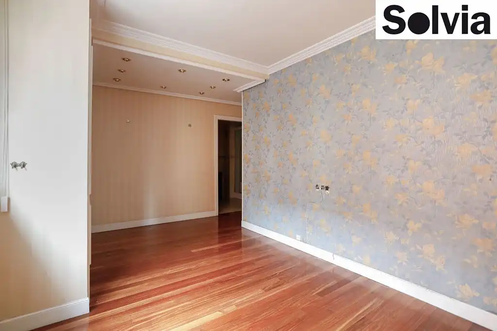 Piso con ascensor en venta en Espinosa Orive Doktorearen Kalea 9, imagen 18