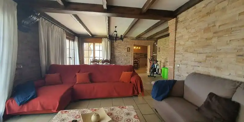 Sala de estar de Casa o chalet en venta en Arriate con Aire acondicionado, Jardín privado y Terraza