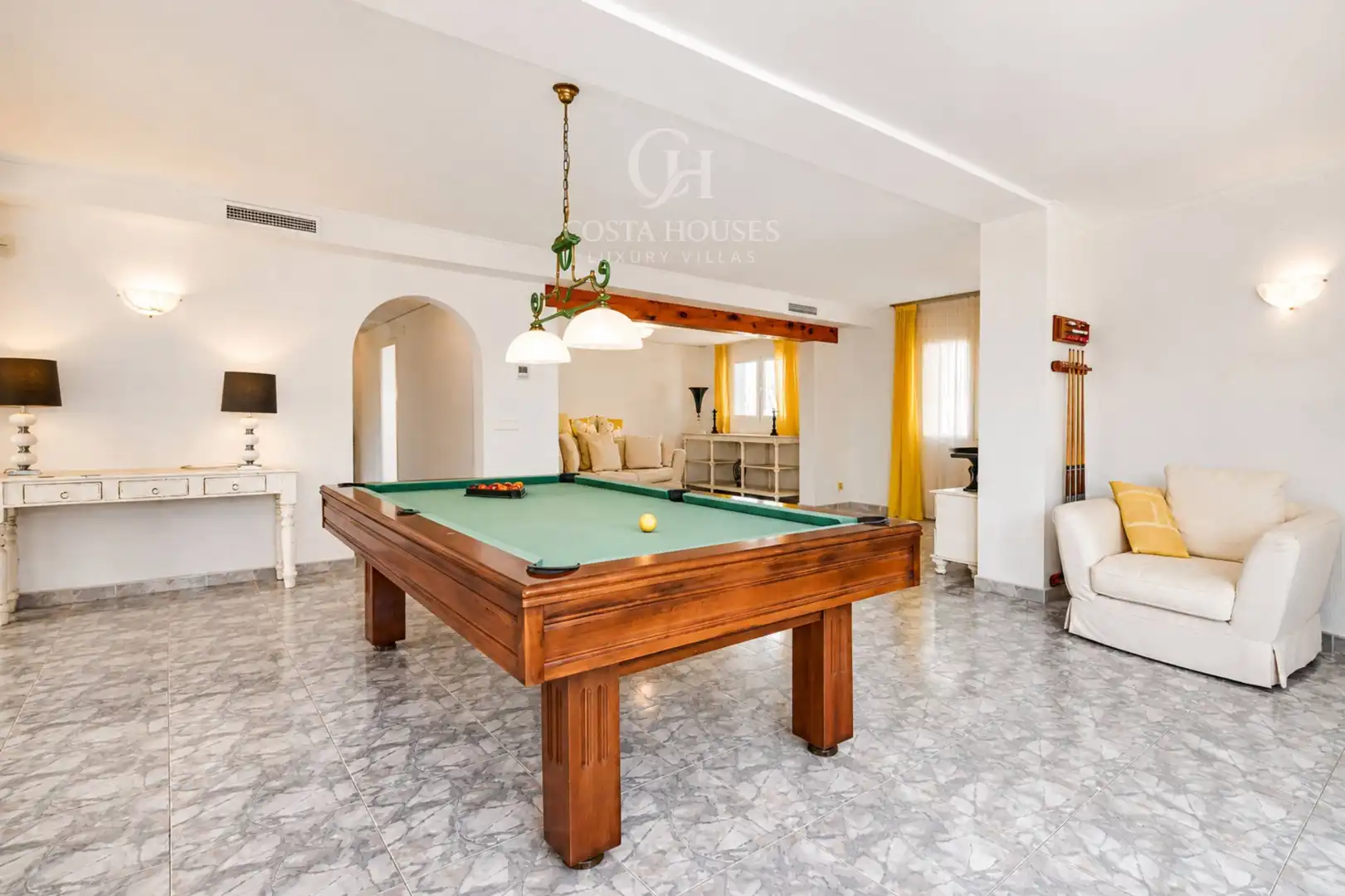 Sala d'estar de Casa o xalet en venda en Moraira amb Aire condicionat, Calefacció i Jardí privat