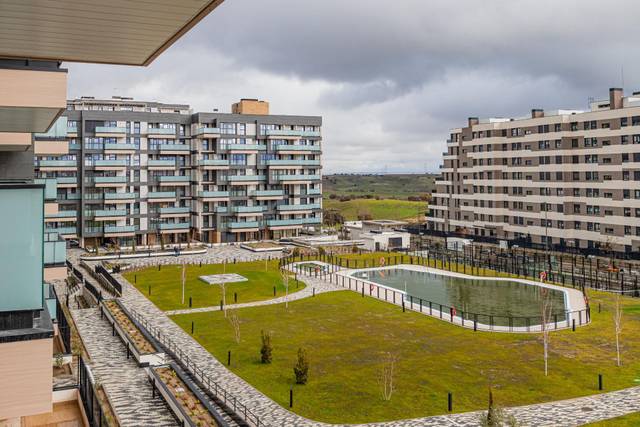 Piso en Venta en Calle ALVARO SIZA en Primera Fase - Nuevo Tres Cantos