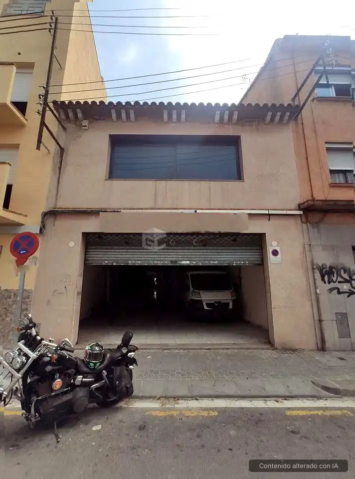 Vista exterior de Edificio en venta en Mataró